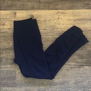 Blue Lululemon leggings 💙💙